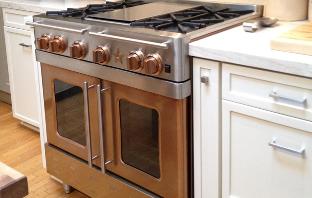 36" Precious Metals Range with 4 Burners and a Griddle in Infused Copper