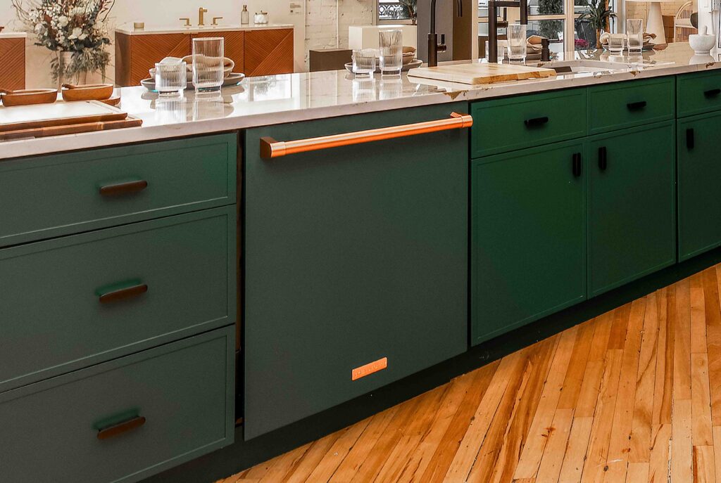 24" Built-In Dishwasher in Hunt Club from BlueStar